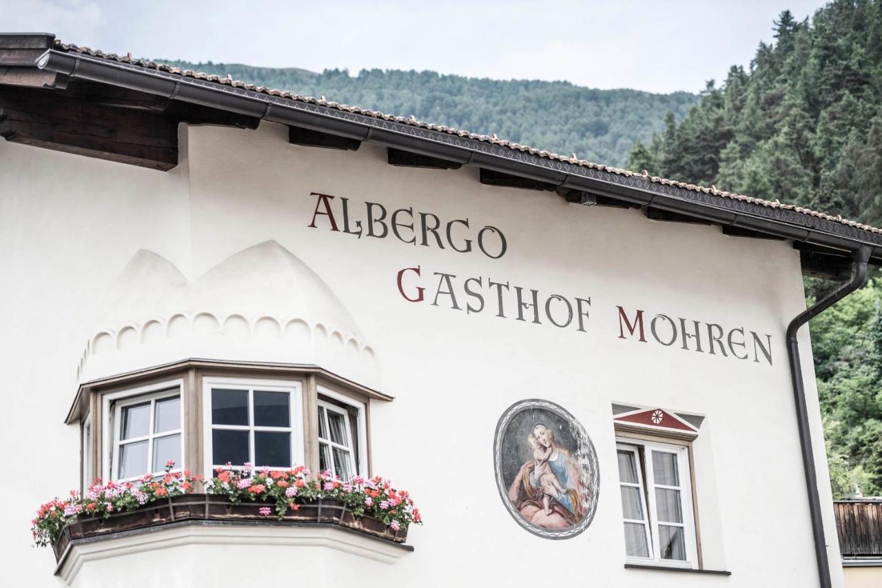 Der Mohrenwirt **** Hotel Burgusio Bagian luar foto