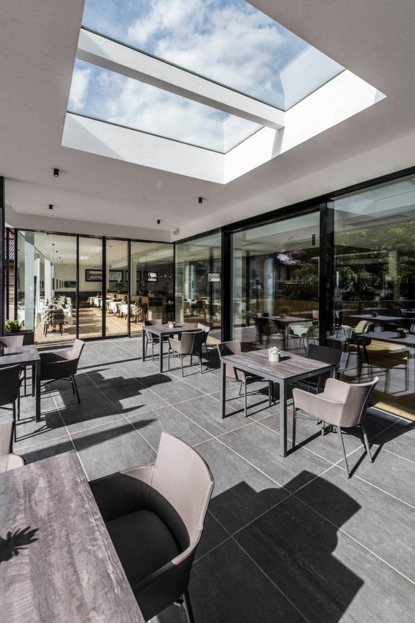 Der Mohrenwirt **** Hotel Burgusio Bagian luar foto